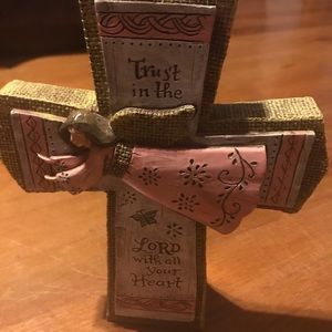 Trust in the Lord with all your Heart cross